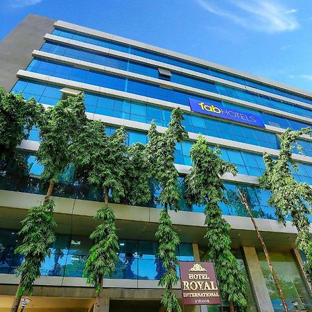 Fabhotel Royal International - Nr Mumbai International Airport Экстерьер фото