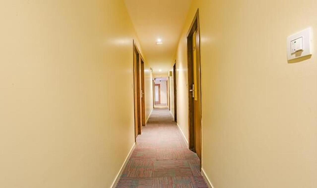 Fabhotel Royal International - Nr Mumbai International Airport Экстерьер фото