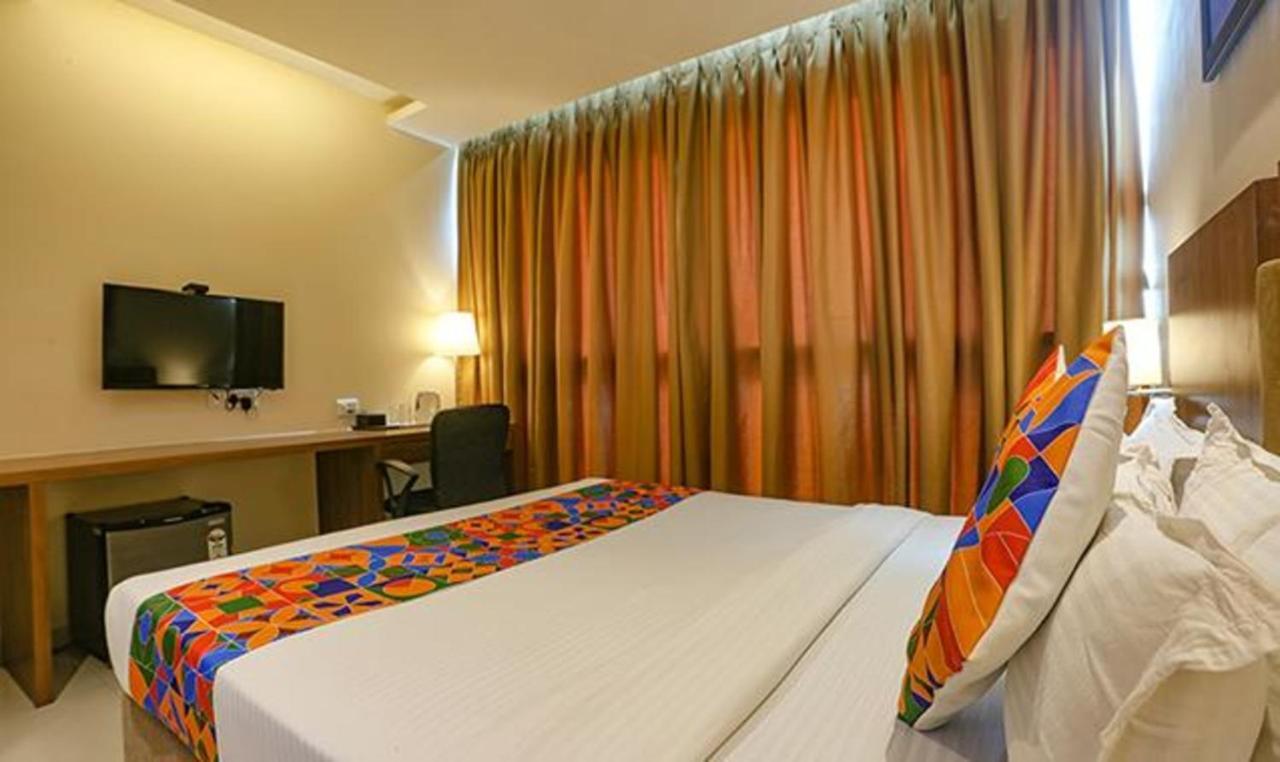 Fabhotel Royal International - Nr Mumbai International Airport Экстерьер фото