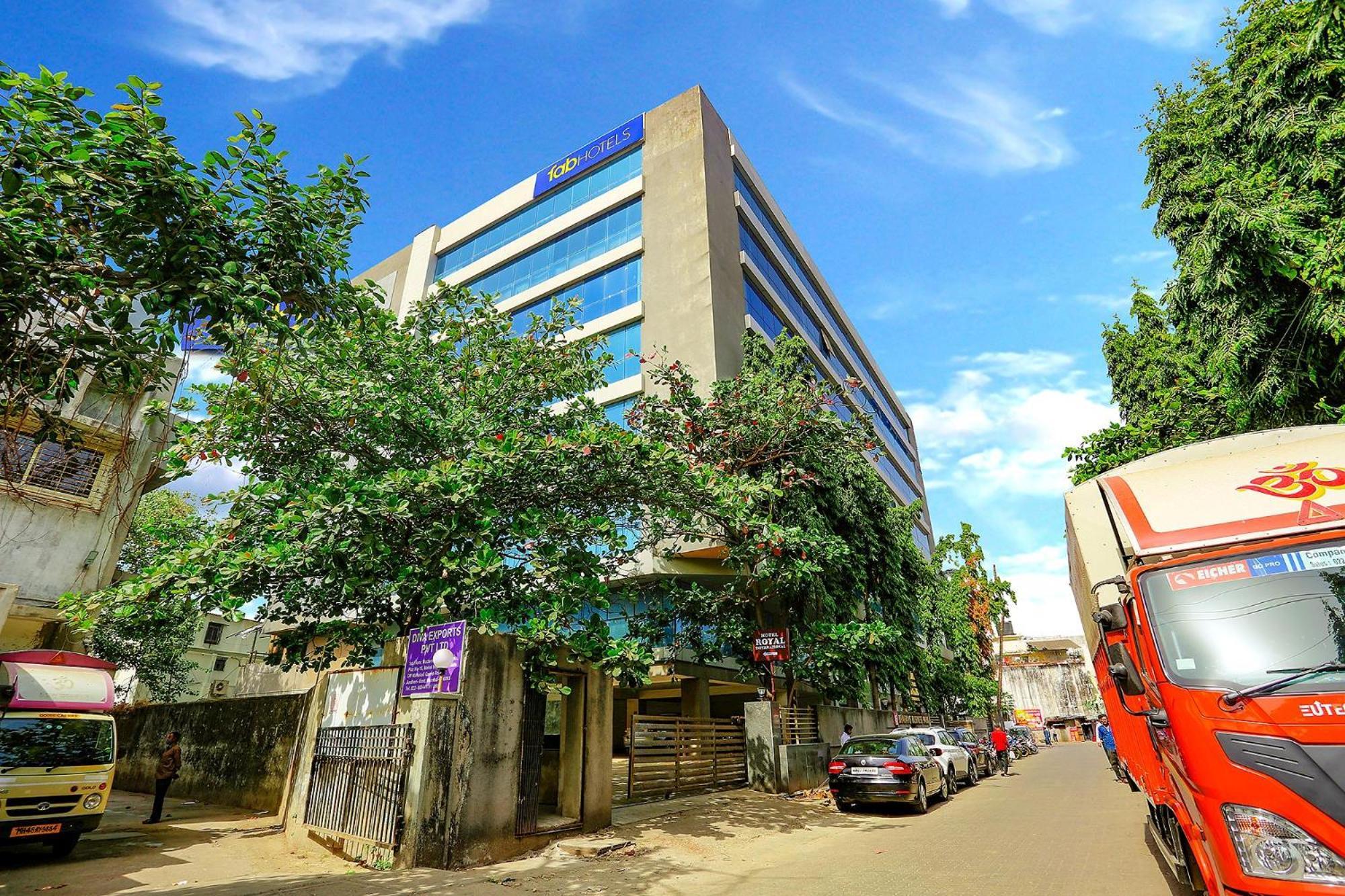 Fabhotel Royal International - Nr Mumbai International Airport Экстерьер фото